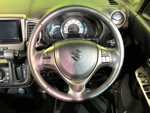 Suzuki Spacia Custom Z
