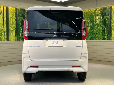 Mitsubishi eK Space