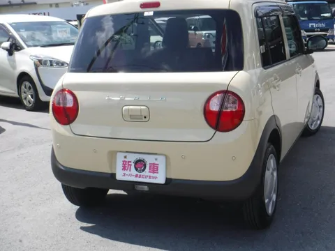 Suzuki Alto Lapin