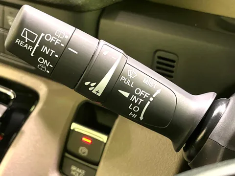 Honda N-BOX Joy
