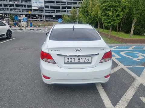 Hyundai Accent