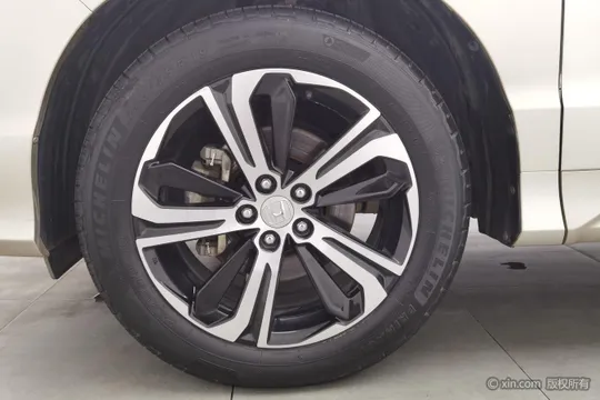 Honda UR-V