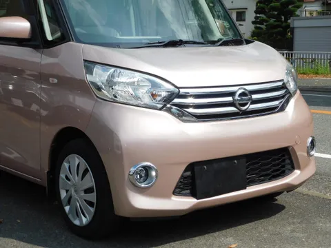 Nissan Dayz Roox