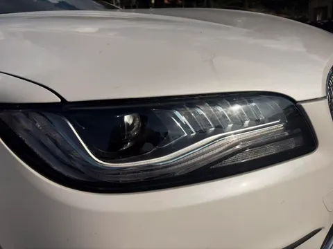 Lincoln MKZ