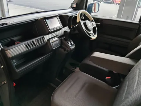 Honda N-VAN Plus Style