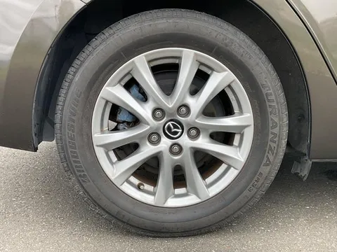 Mazda Axela Sport