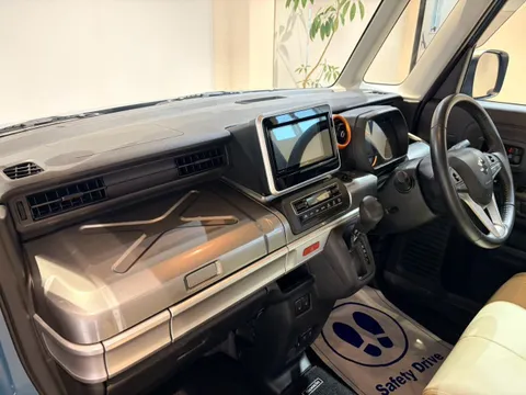 Suzuki Spacia Gear