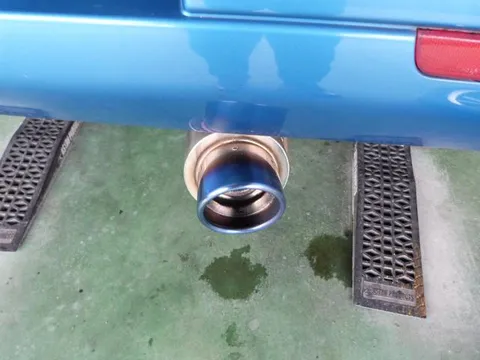 Subaru R2
