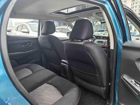 Nissan Bluebird