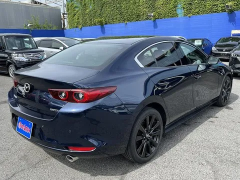 Mazda MAZDA3 Sedan