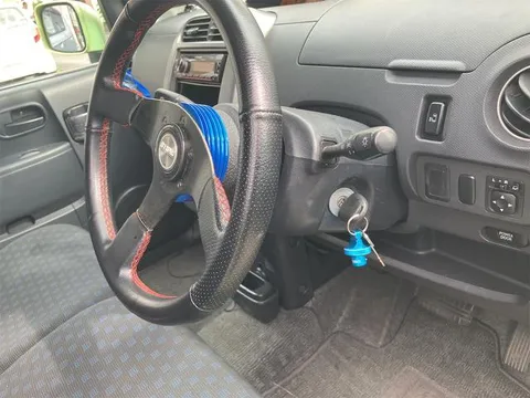 Nissan Otti