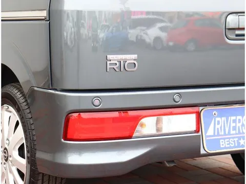 Nissan Clipper Rio