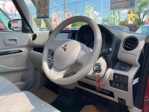 Mitsubishi eK Space