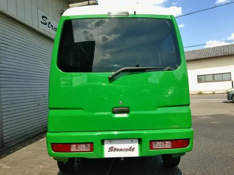Mitsubishi Minicab Van
