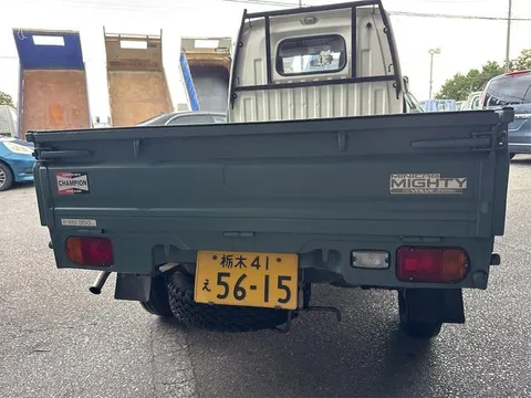 Mitsubishi Minicab Truck