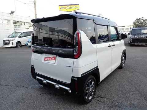 Mitsubishi Delica Mini