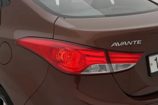 Hyundai Elantra (Avante)