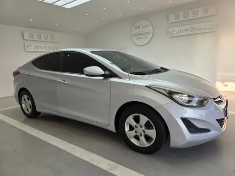 Hyundai Elantra (Avante)