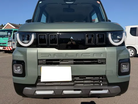 Mitsubishi Delica Mini