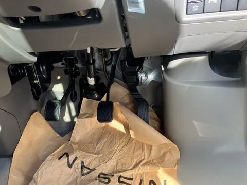 Nissan Clipper Van