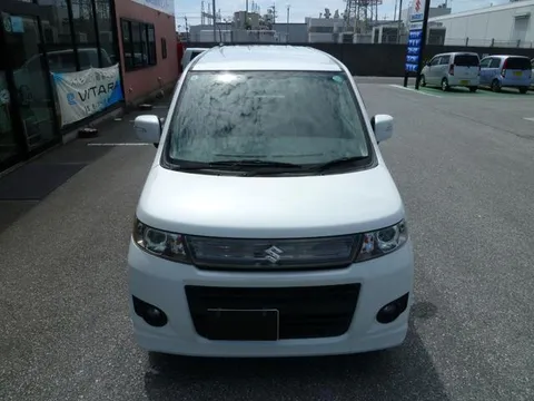 Suzuki Wagon R Stingray