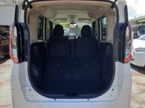 Mitsubishi eK X Space