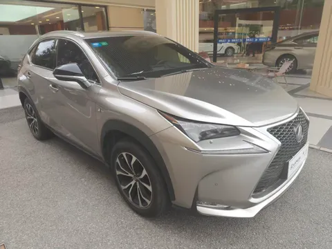 Lexus NX