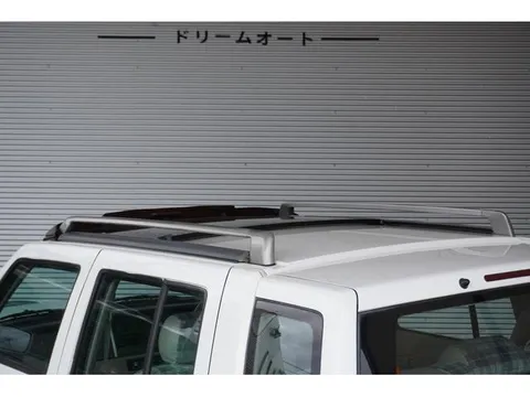 Nissan Rasheen