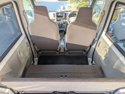 Nissan Clipper