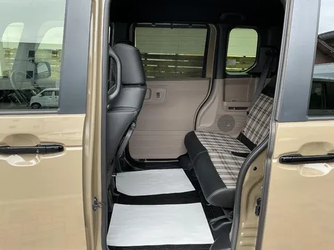 Honda N-BOX Joy