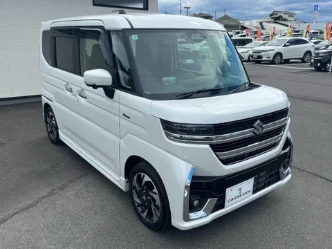 Suzuki Spacia Custom