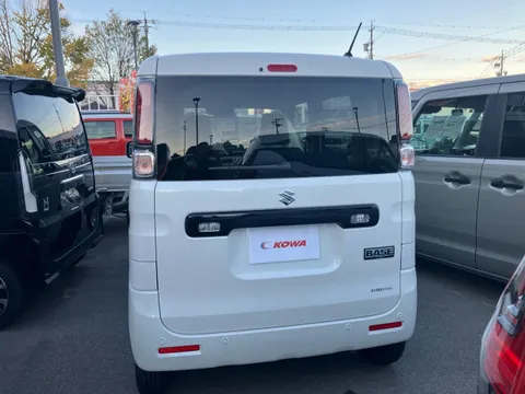 Suzuki Spacia Base