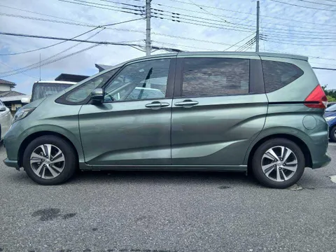 Honda Freed Plus