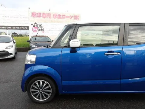 Honda N-BOX Slash