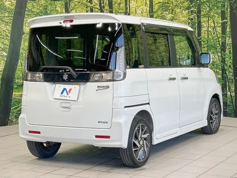 Suzuki Spacia Custom