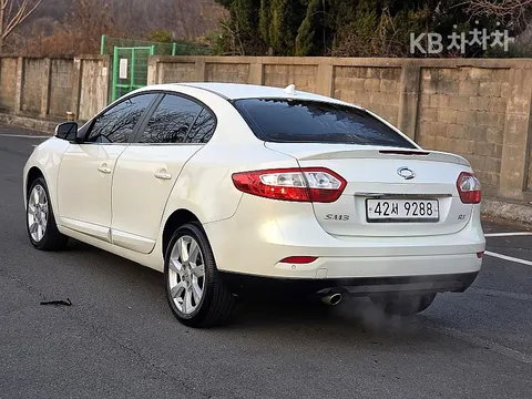 Renault SM3