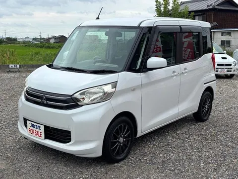 Mitsubishi eK Space