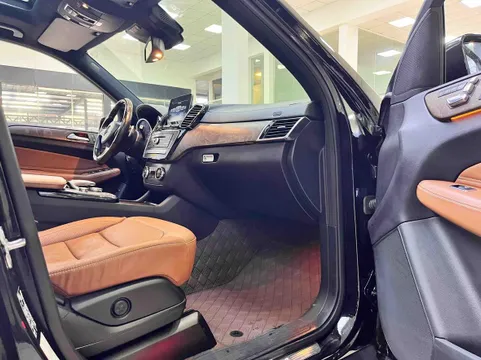 Mercedes-Benz Mercedes-Benz GLS