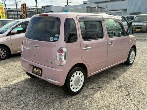 Daihatsu Mira Cocoa