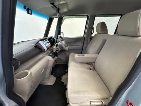 Honda N-BOX Plus