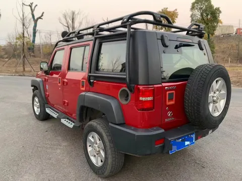 BAIC BJ40