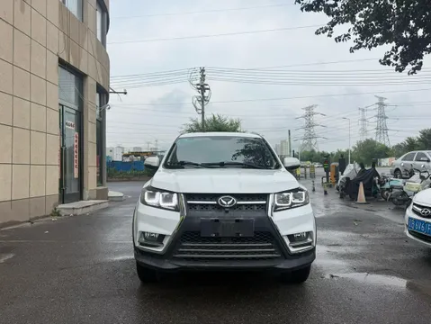 BAIC S3