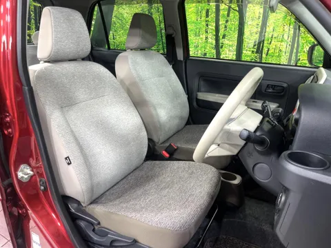 Daihatsu Mira Tocot