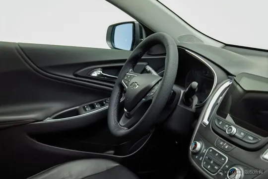 Chevrolet Malibu XL