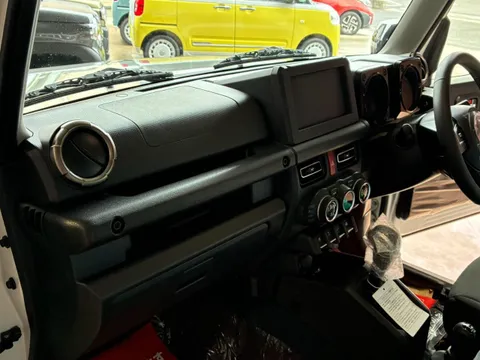 Suzuki Jimny Nomade