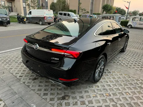 Buick LaCrosse
