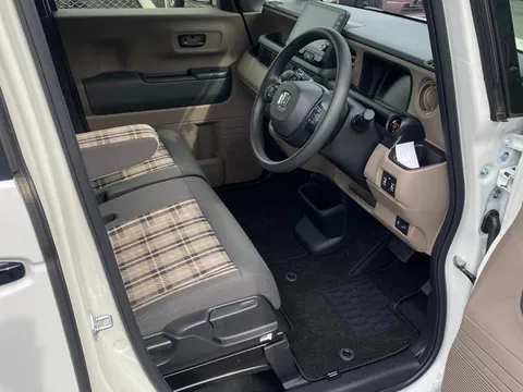 Honda N-BOX Joy