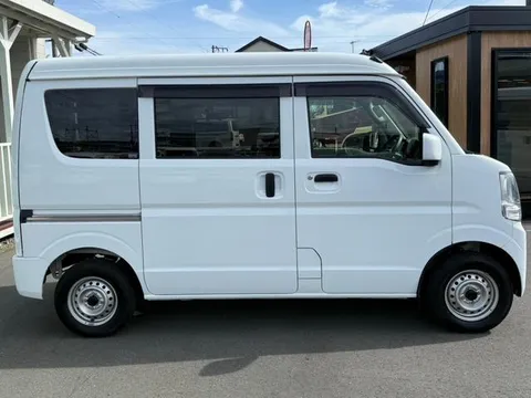 Nissan Clipper
