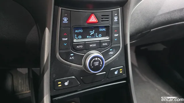 Hyundai Elantra (Avante)