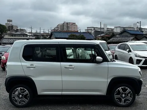 Mazda Flair Crossover
